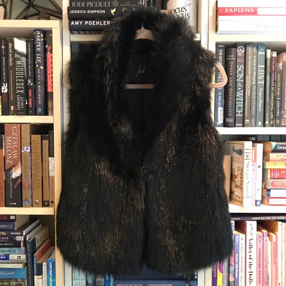 BB Dakota Jack Black Faux Fur Vest - Picture 5 of 11
